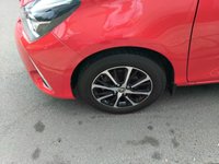 USED 2019 69 TOYOTA YARIS 1.5 VVT-i Icon Tech Hatchback 5dr Petrol Manual Euro 6 (111 ps) ONLY 3,872 MILES FROM NEW