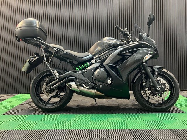 View our KAWASAKI ER-6F