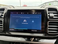 USED 2021 71 CITROEN C5 AIRCROSS 1.6 13.2kWh Shine SUV 5dr Petrol Plug-in Hybrid e-EAT8 Euro 6 (s/s) (225 ps) 1 OWNER FROM NEW* 2 STAMP SERVICE HISTORY* AUTOMATIC* PADDLE SHIFT* PARKING SENSORS* REVERSING CAMERA* CRUISE CONTROL* ELECTRIC HANDBRAKE* SPORT / ELECTRIC / HYBRID MODE