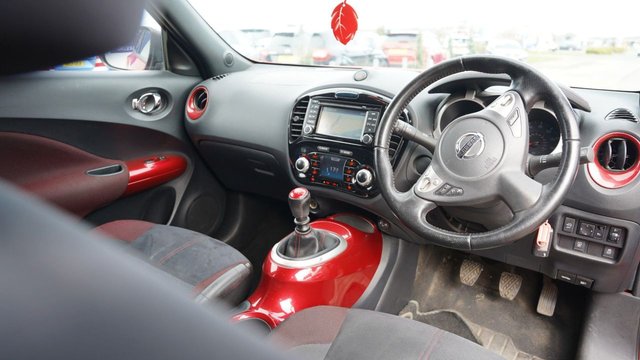 2014 NISSAN JUKE 1.2 DIG-T Acenta Premium SUV 5dr Petrol Manual 6Spd Euro 5 (s/s) (115 ps) - Photo 2