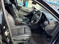 USED 2017 17 MERCEDES-BENZ GLA 2.1 GLA200d SE SUV 5dr Diesel Manual Euro 6 (s/s) (136 ps) 