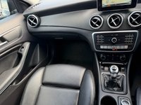 USED 2017 17 MERCEDES-BENZ GLA 2.1 GLA200d SE SUV 5dr Diesel Manual Euro 6 (s/s) (136 ps) 