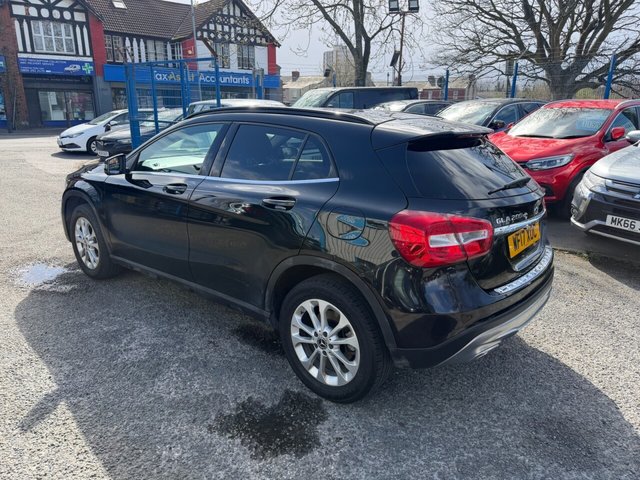 2017 Mercedes-Benz GLA - Photo 5