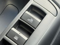 USED 2012 12 AUDI R8 5.2 FSI V10 Spyder 2dr Petrol R Tronic quattro Euro 5 (525 ps) 