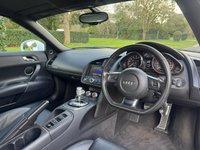 USED 2012 12 AUDI R8 5.2 FSI V10 Spyder 2dr Petrol R Tronic quattro Euro 5 (525 ps) 