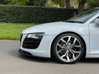 USED 2012 12 AUDI R8 5.2 FSI V10 Spyder 2dr Petrol R Tronic quattro Euro 5 (525 ps) 