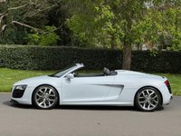 USED 2012 12 AUDI R8 5.2 FSI V10 Spyder 2dr Petrol R Tronic quattro Euro 5 (525 ps) 