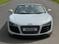 USED 2012 12 AUDI R8 5.2 FSI V10 Spyder 2dr Petrol R Tronic quattro Euro 5 (525 ps) 
