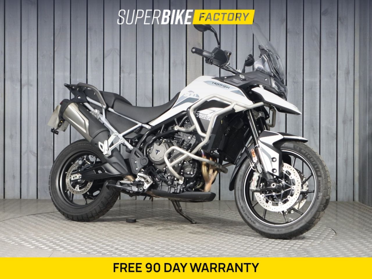 TRIUMPH TIGER 900TIGER 900 TRIUMPH TIGER 900TIGER 900