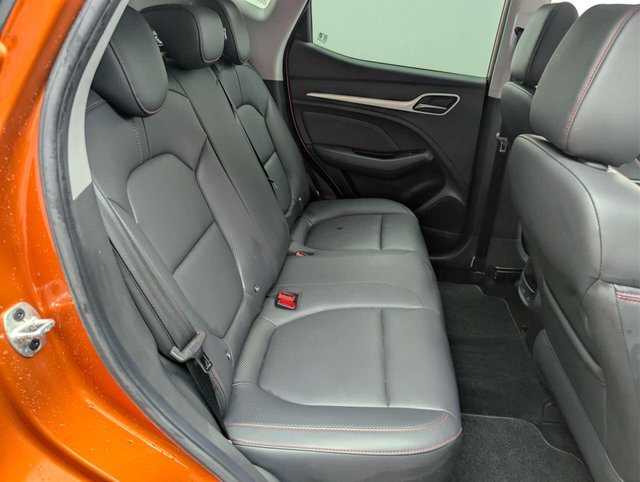 USED 2024 24 MG ZS 1.0 MG ZS Exclusive TGDi Auto 5dr CLICK & COLLECT/ HOME DELIVERY