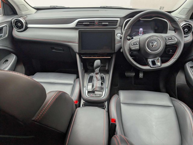 USED 2024 24 MG ZS 1.0 MG ZS Exclusive TGDi Auto 5dr CLICK & COLLECT/ HOME DELIVERY