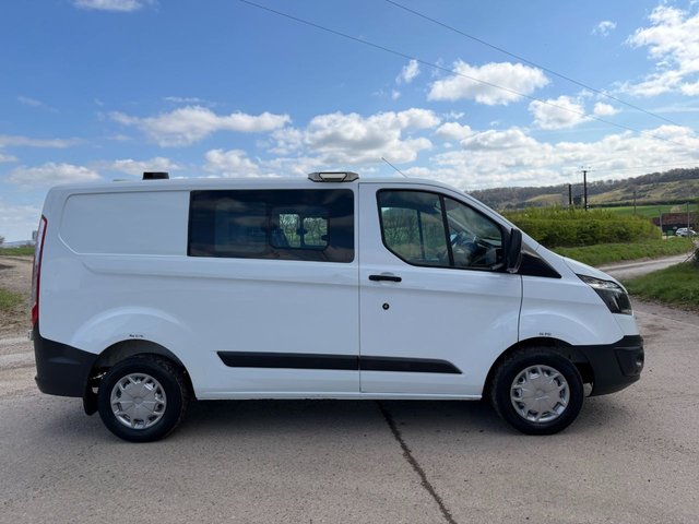 View our FORD TRANSIT CUSTOM