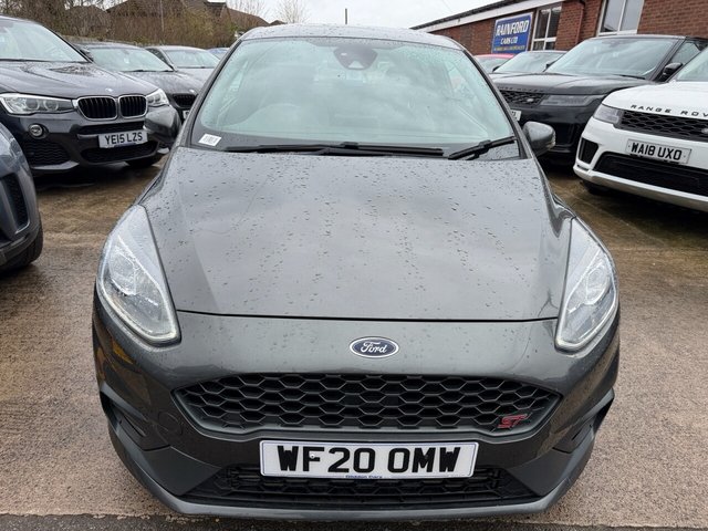 2020 FORD FIESTA - Photo 2