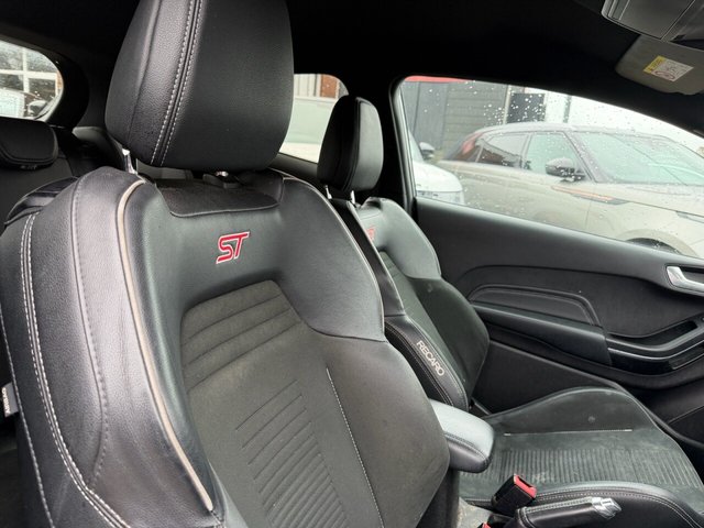 2020 FORD FIESTA - Photo 8