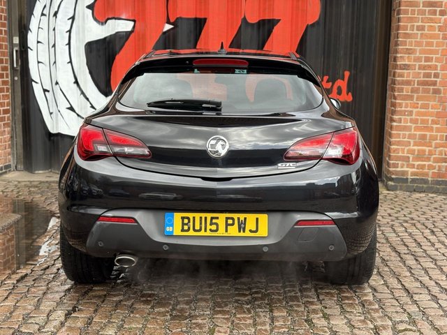 2015 VAUXHALL ASTRA GTC - Photo 11