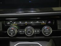 USED 2021 21 VOLKSWAGEN CARAVELLE 2.0 BiTDI Executive MPV 5dr Diesel DSG Euro 6 (s/s) (204 ps) ***VAT QUALIFYING***