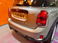 USED 2019 69 MINI COUNTRYMAN 1.5 10kWh Cooper SE Sport SUV 5dr Petrol Plug-in Hybrid Auto ALL4 Euro 6 (s/s) (224 ps) &pound;2275 Of Extras. HUGE Spec
