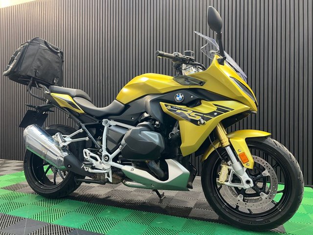 View our BMW R 1250 RS