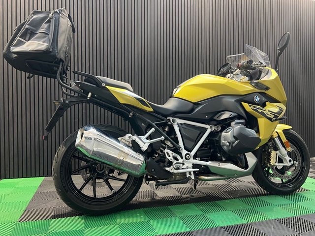 View our BMW R 1250 RS