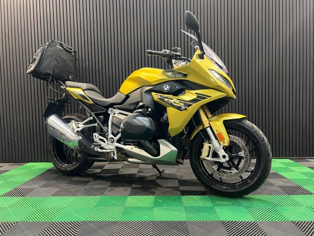 View our BMW R 1250 RS