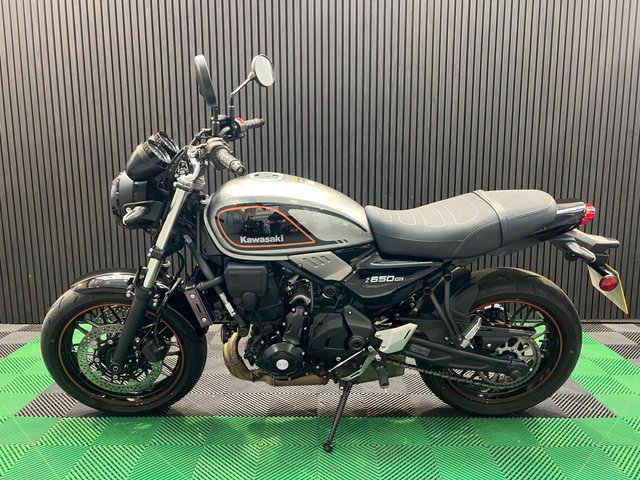 View our KAWASAKI Z650 RS