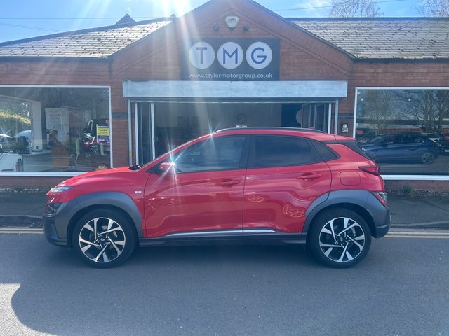 View our Hyundai Kona 1.0 T-GDi MHEV Premium SUV 5dr Petrol Hybrid Manual Euro 6 (s/s) (120 ps)
