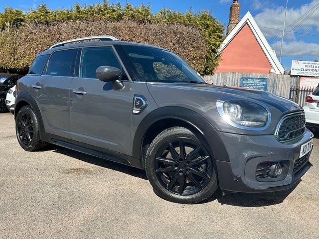 View our MINI COUNTRYMAN