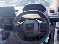 USED 2022 72 PEUGEOT PARTNER White 1.5 BlueHDi Euro 6 panel van, 47,000 miles, ULEZ compliant, 5-Speed manual, A/C, Bluetooth, Cruise, Sat nav, Rear sensors. Plus VAT @ 20%! This 2022 Peugeot Partner van boasts a full service history at 1K, 23K, AND 42K, with its last service completed on 15th July 2026 at 42,022 miles, and will come with a 12 month MOT for your peace of mind. This BlueHDi 1000 Professional Premium Standard Panel Van SWB is powered by an efficient 1.5 litre diesel engine, meeting Euro 6 emissions standards. Inside, you'll find the innovative PEUGEOT i-Cockpit featuring a head up display and compact steering wheel, alongside an 8in capacitive colour