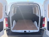 USED 2022 72 PEUGEOT PARTNER White 1.5 BlueHDi Euro 6 panel van, 47,000 miles, ULEZ compliant, 5-Speed manual, A/C, Bluetooth, Cruise, Sat nav, Rear sensors. Plus VAT @ 20%! This 2022 Peugeot Partner van boasts a full service history at 1K, 23K, AND 42K, with its last service completed on 15th July 2026 at 42,022 miles, and will come with a 12 month MOT for your peace of mind. This BlueHDi 1000 Professional Premium Standard Panel Van SWB is powered by an efficient 1.5 litre diesel engine, meeting Euro 6 emissions standards. Inside, you'll find the innovative PEUGEOT i-Cockpit featuring a head up display and compact steering wheel, alongside an 8in capacitive colour