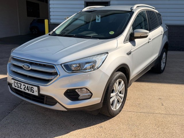 2018 FORD KUGA - Photo 3