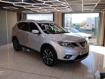 2017 NISSAN X-TRAIL