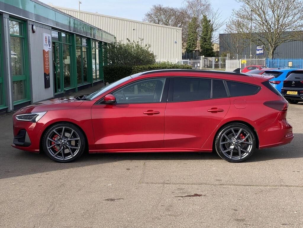 USED 2023 73 FORD FOCUS 2.3T EcoBoost ST Estate 5dr Petrol Auto Euro 6 (s/s) (280 ps) PAN ROOF+HUD+MASSIVE SPEC+FSH