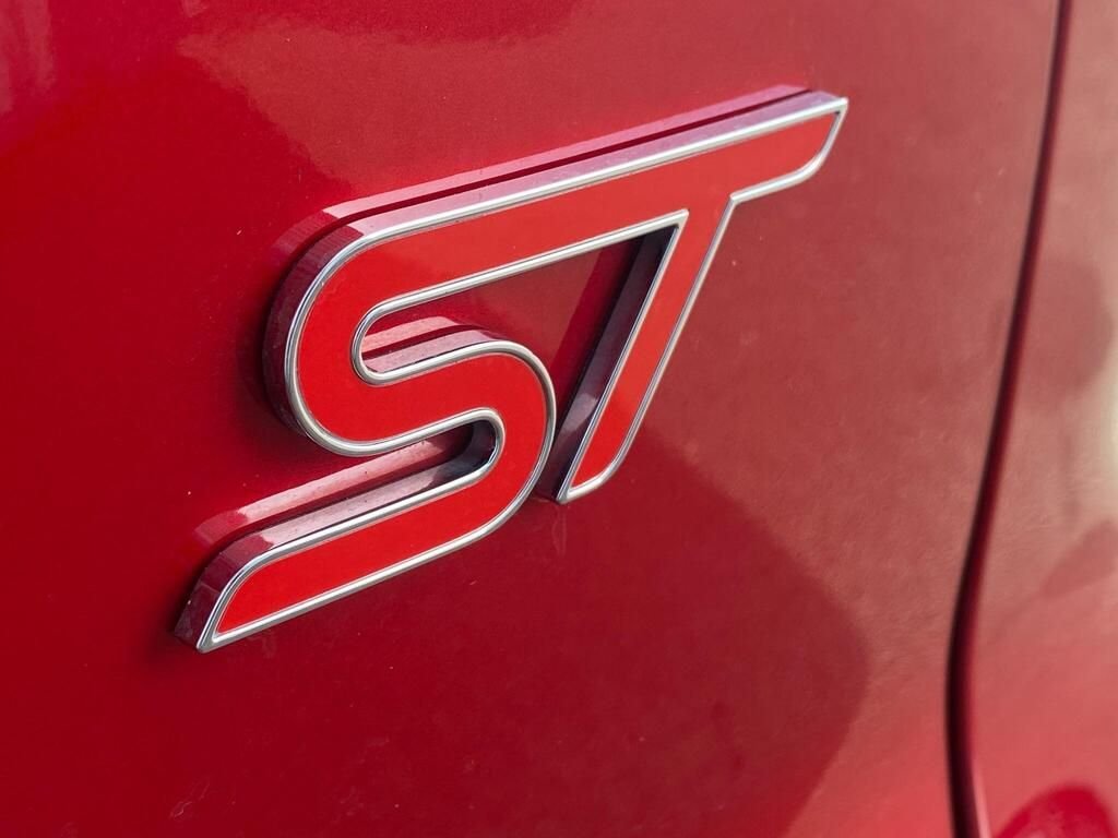 USED 2023 73 FORD FOCUS 2.3T EcoBoost ST Estate 5dr Petrol Auto Euro 6 (s/s) (280 ps) PAN ROOF+HUD+MASSIVE SPEC+FSH