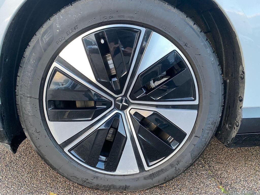 USED 2025 25 POLESTAR Polestar 4 Dual Motor 100kWh Long Range Plus SUV 5dr Electric Auto 4WD (544 ps) CAMERA+CARPLAY+NAV+F/R SENSORS