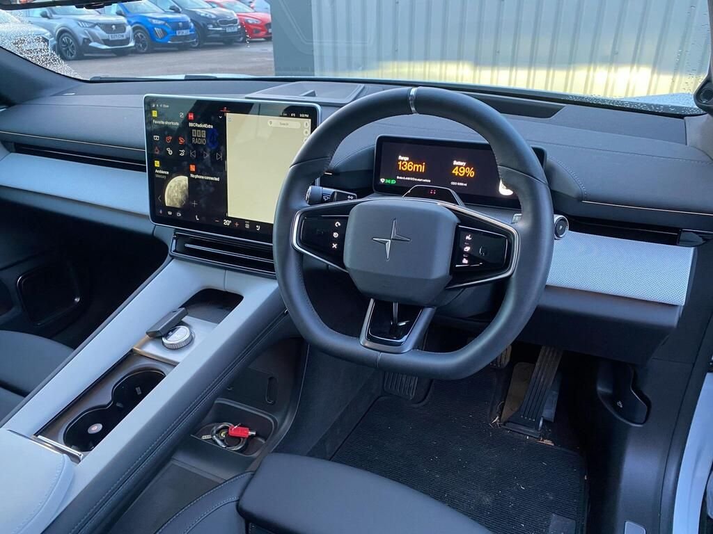USED 2025 25 POLESTAR Polestar 4 Dual Motor 100kWh Long Range Plus SUV 5dr Electric Auto 4WD (544 ps) CAMERA+CARPLAY+NAV+F/R SENSORS