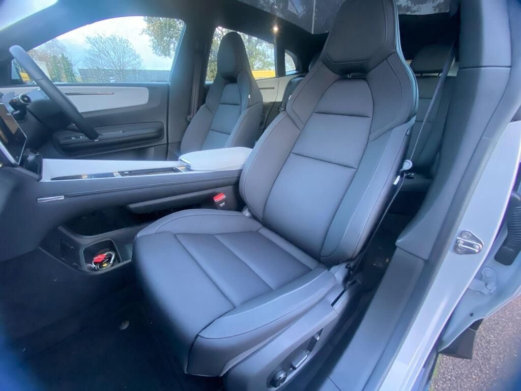 USED 2025 25 POLESTAR Polestar 4 Dual Motor 100kWh Long Range Plus SUV 5dr Electric Auto 4WD (544 ps) CAMERA+CARPLAY+NAV+F/R SENSORS