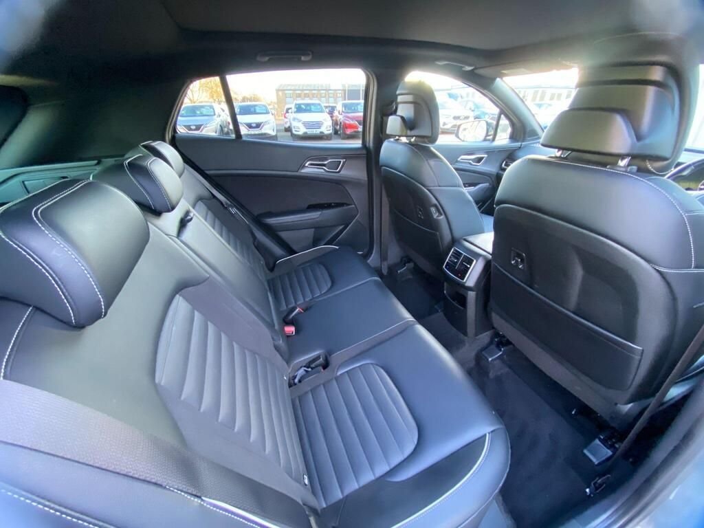 USED 2023 72 KIA SPORTAGE 1.6 T-GDi MHEV GT-Line S SUV 5dr Petrol Hybrid DCT AWD Euro 6 (s/s) (148 bhp) PANROOF+F/R SENSORS+CAMERA+H&K