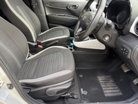 USED 2021 71 HYUNDAI I10 1.0 Premium Hatchback 5dr Petrol Auto  Heated Seats & Wheel, DAB