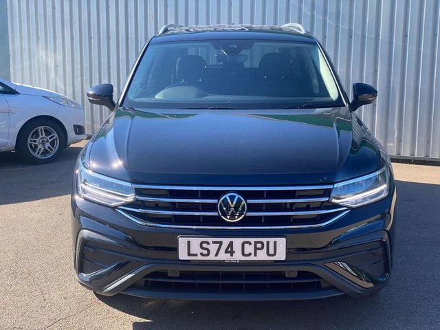 View our VOLKSWAGEN TIGUAN ALLSPACE