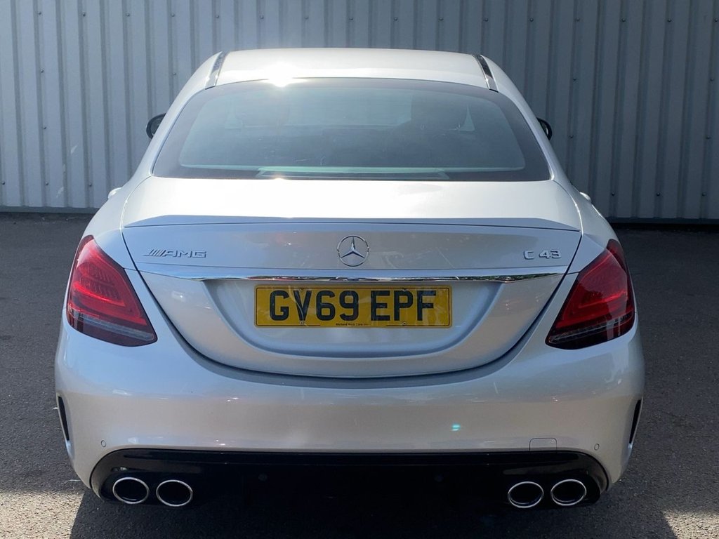 USED 2019 69 MERCEDES-BENZ C-CLASS 3.0 C43 V6 AMG (Premium) Saloon 4dr Petrol G-Tronic+ 4MATIC Euro 6 (s/s) (390 ps) COMAND SATNAV+PARK ASSIST+FSH