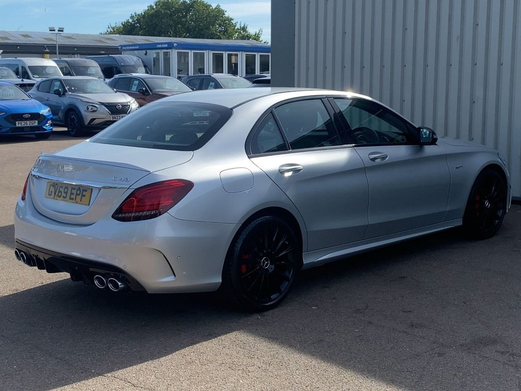 USED 2019 69 MERCEDES-BENZ C-CLASS 3.0 C43 V6 AMG (Premium) Saloon 4dr Petrol G-Tronic+ 4MATIC Euro 6 (s/s) (390 ps) COMAND SATNAV+PARK ASSIST+FSH