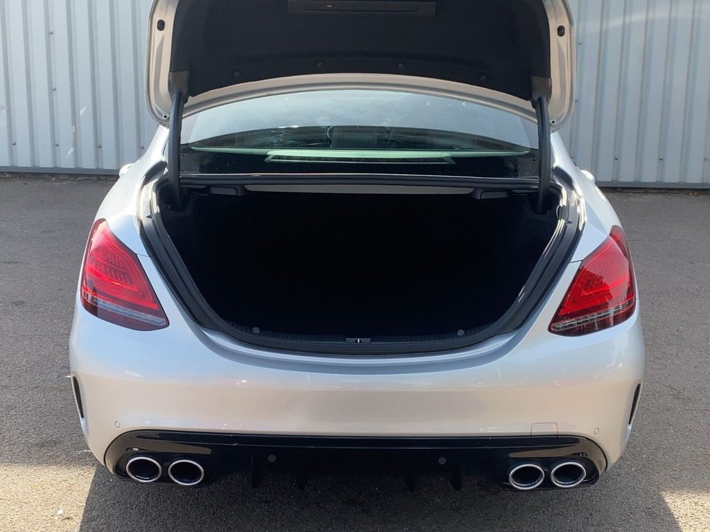 USED 2019 69 MERCEDES-BENZ C-CLASS 3.0 C43 V6 AMG (Premium) Saloon 4dr Petrol G-Tronic+ 4MATIC Euro 6 (s/s) (390 ps) COMAND SATNAV+PARK ASSIST+FSH