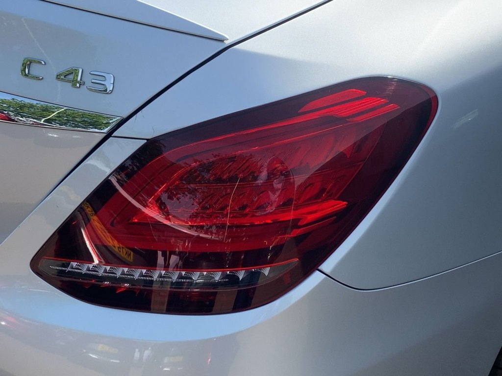 USED 2019 69 MERCEDES-BENZ C-CLASS 3.0 C43 V6 AMG (Premium) Saloon 4dr Petrol G-Tronic+ 4MATIC Euro 6 (s/s) (390 ps) COMAND SATNAV+PARK ASSIST+FSH