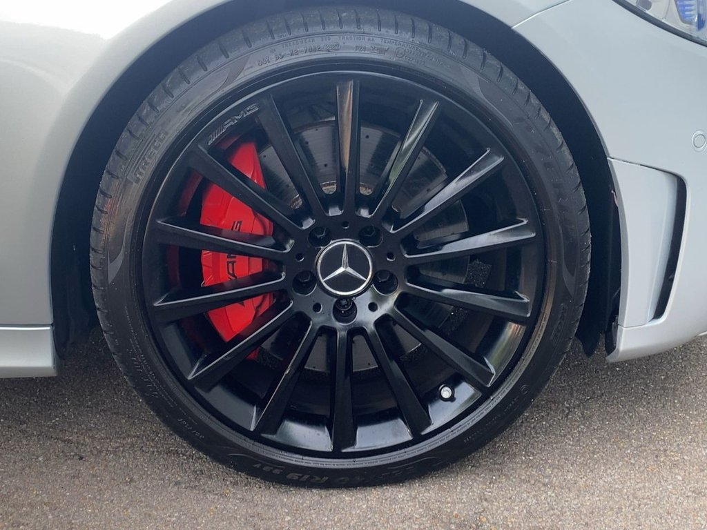 USED 2019 69 MERCEDES-BENZ C-CLASS 3.0 C43 V6 AMG (Premium) Saloon 4dr Petrol G-Tronic+ 4MATIC Euro 6 (s/s) (390 ps) COMAND SATNAV+PARK ASSIST+FSH