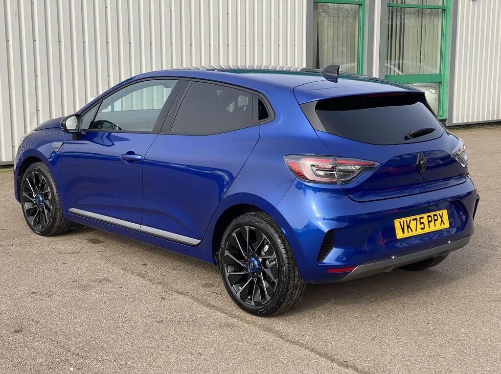 USED 2025 75 RENAULT CLIO 1.6 E-TECH esprit Alpine Hatchback 5dr Petrol Hybrid Auto Euro 6 (s/s) (145 ps) CARPLAY+NAV+CAMERA+HEATED SEAT
