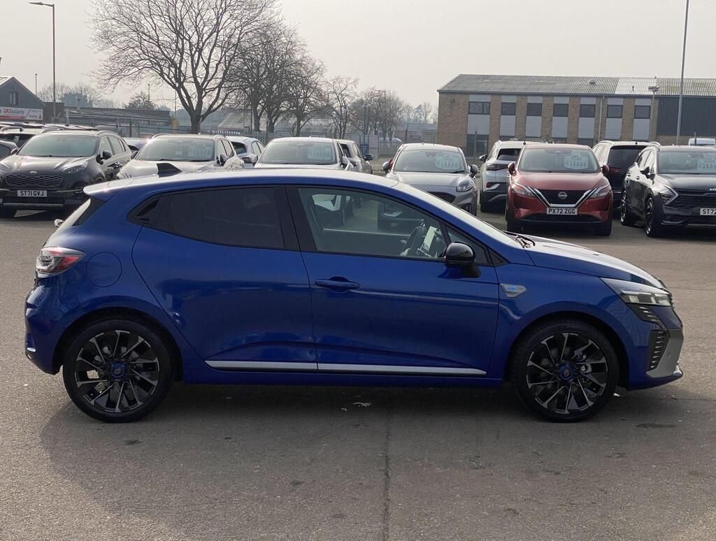 USED 2025 75 RENAULT CLIO 1.6 E-TECH esprit Alpine Hatchback 5dr Petrol Hybrid Auto Euro 6 (s/s) (145 ps) CARPLAY+NAV+CAMERA+HEATED SEAT