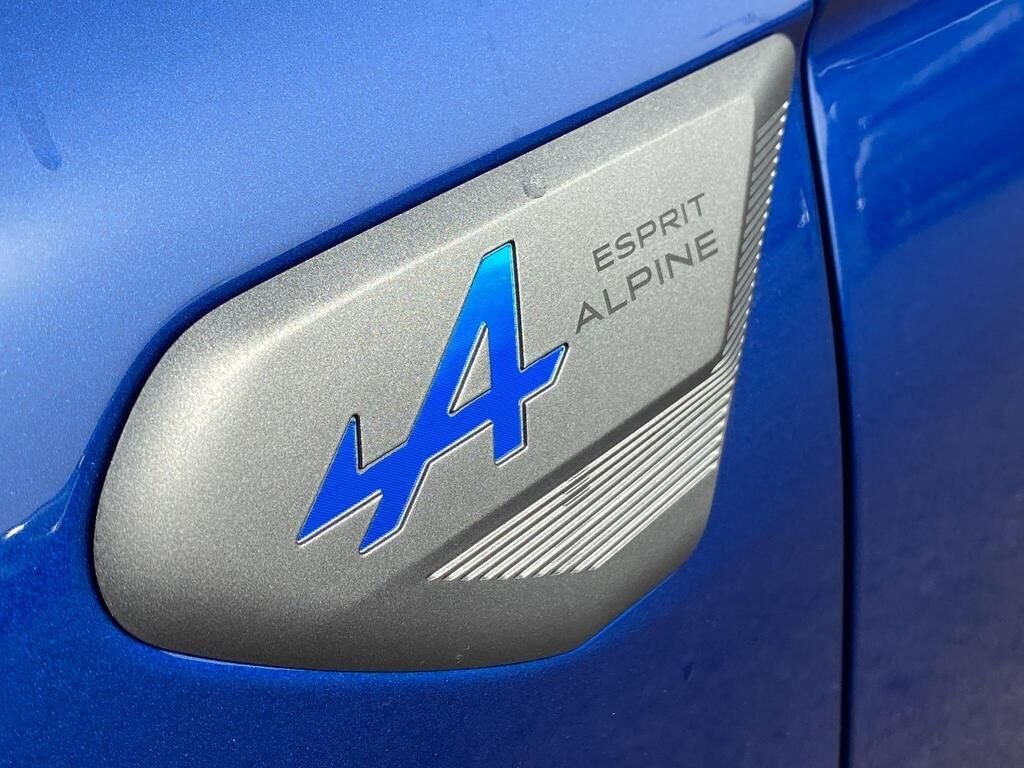 USED 2025 75 RENAULT CLIO 1.6 E-TECH esprit Alpine Hatchback 5dr Petrol Hybrid Auto Euro 6 (s/s) (145 ps) CARPLAY+NAV+CAMERA+HEATED SEAT
