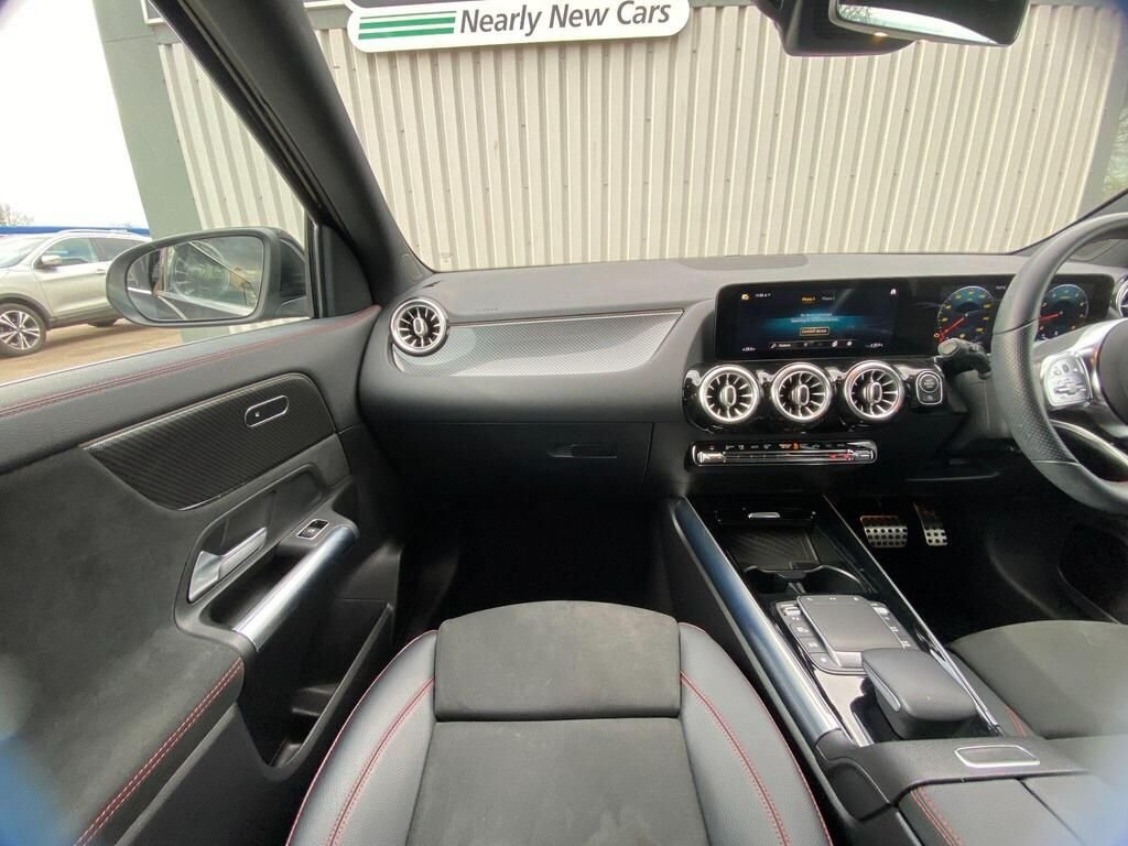 USED 2020 70 MERCEDES-BENZ GLA 1.3 GLA200 AMG Line (Premium) SUV 5dr Petrol 7G-DCT Euro 6 (s/s) (163 ps) AMG&COMFORT&PARKING&LIGHT PACK