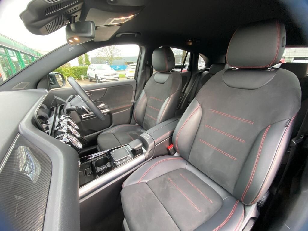 USED 2020 70 MERCEDES-BENZ GLA 1.3 GLA200 AMG Line (Premium) SUV 5dr Petrol 7G-DCT Euro 6 (s/s) (163 ps) AMG&COMFORT&PARKING&LIGHT PACK