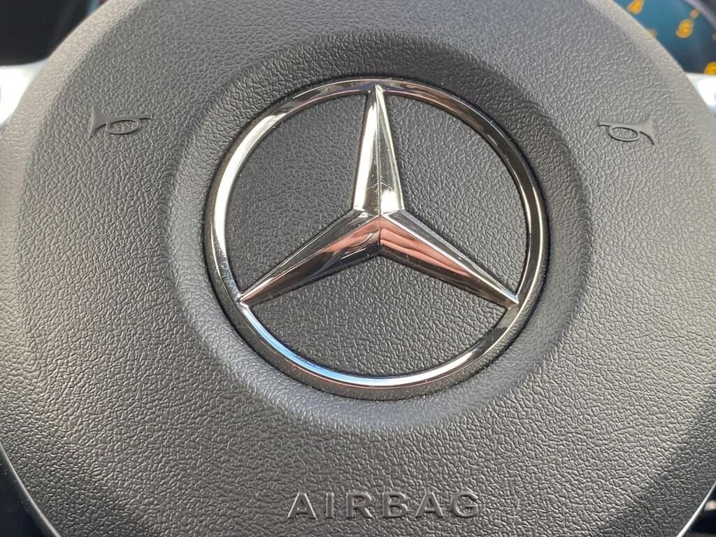 USED 2020 70 MERCEDES-BENZ GLA 1.3 GLA200 AMG Line (Premium) SUV 5dr Petrol 7G-DCT Euro 6 (s/s) (163 ps) AMG&COMFORT&PARKING&LIGHT PACK